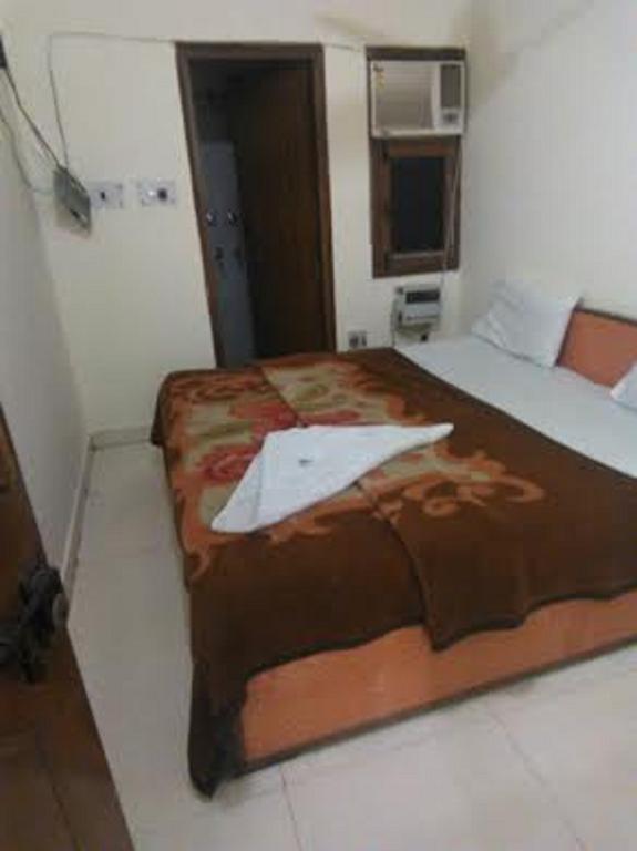 Yatri Guest House นิวเดลี ห้อง รูปภาพ
